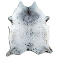 Salt & Pepper Kuhfell, ca. 220 × 180 cm, von oben fotografiert: genau das Fell, das Sie erhalten