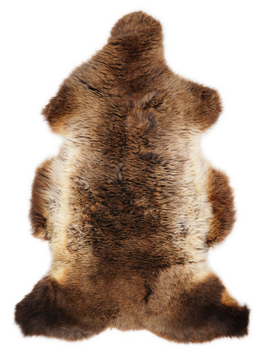 Mehrfarbiges britisches Lammfell, ca. 120 × 70 cm, von oben fotografiert: genau das Fell, das Sie erhalten