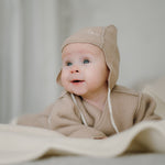 Baby-Mütze „Schaf“ mit Stickerei; beige